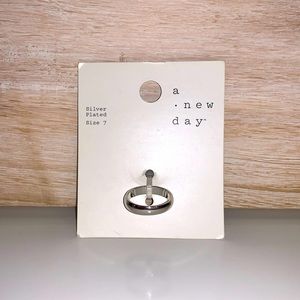 NWT A New Day Silver Plated ring